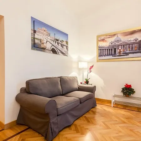 Vatican Loris House Feriehus *