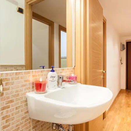 Vatican Loris House Hébergement de vacances Rome