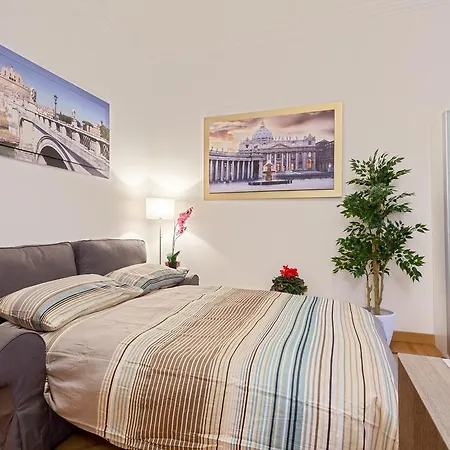 Vatican Loris House Hébergement de vacances