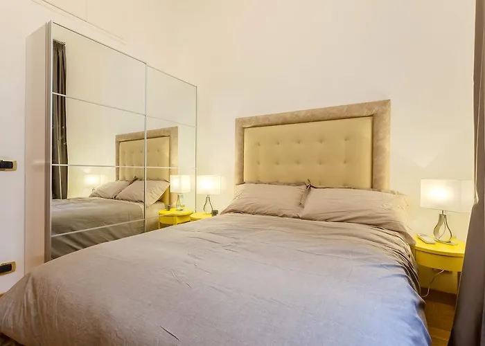 Vatican Loris House * Řím